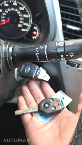 2013 Subaru Outback 2.5i Limited – miniatura 19