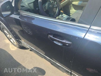 2013 Subaru Outback 2.5i Limited – miniatura 24
