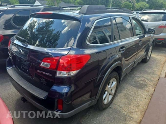 2013 Subaru Outback 2.5i Limited – miniatura 3
