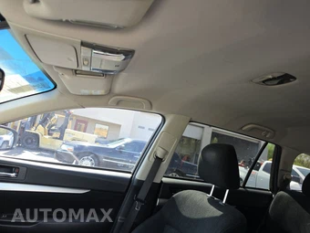 2013 Subaru Outback 2.5i Premium - miniatura 18