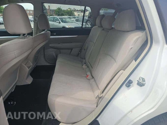 2013 Subaru Outback 2.5i Premium – miniatura 10