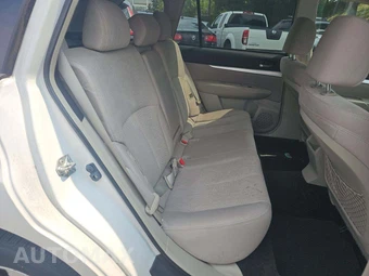 2013 Subaru Outback 2.5i Premium – miniatura 13