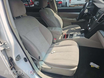 2013 Subaru Outback 2.5i Premium – miniatura 15