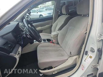 2013 Subaru Outback 2.5i Premium – miniatura 3