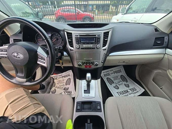 2013 Subaru Outback 2.5i Premium – miniatura 10