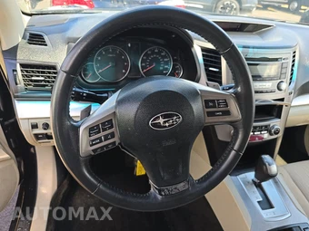 2013 Subaru Outback 2.5i Premium - miniatura 10