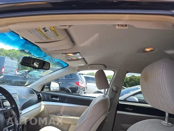 2013 Subaru Outback 2.5i Premium - miniatura 17