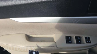 2013 Subaru Outback 2.5i Premium - miniatura 26