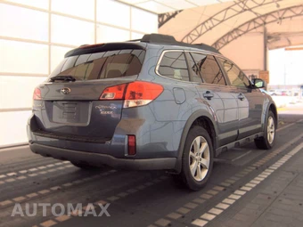 2013 Subaru Outback 2.5i Premium – miniatura 4