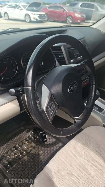 2013 Subaru Outback 2.5i Premium – miniatura 28