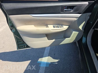 2013 Subaru Outback 2.5i Premium – miniatura 9