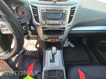 2013 Subaru Outback 2.5i Premium – miniatura 10