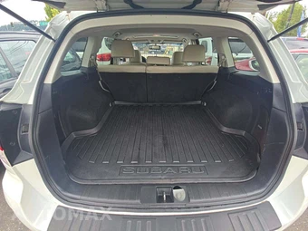 2013 Subaru Outback 3.6R Limited – miniatura 14