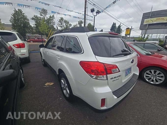 2013 Subaru Outback 3.6R Limited – miniatura 2