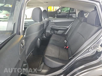 2013 Subaru XV Crosstrek 2.0i Premium – miniatura 13