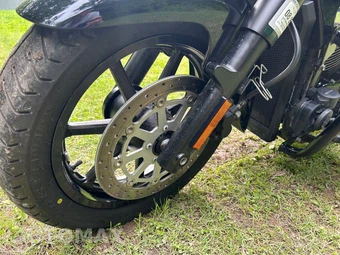 2013 Suzuki Boulevard 1500 C90 B.O.S.S. – miniatura 17
