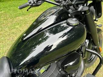 2013 Suzuki Boulevard 1500 C90 B.O.S.S. – miniatura 19