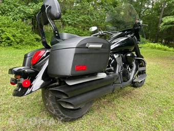 2013 Suzuki Boulevard 1500 C90 B.O.S.S. – miniatura 3