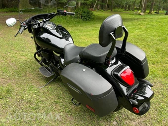 2013 Suzuki Boulevard 1500 C90 B.O.S.S. – miniatura 5