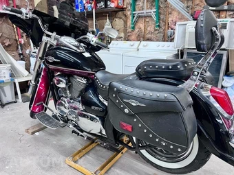 2013 Suzuki Boulevard 800 – miniatura 2