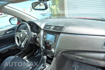 2013 Suzuki Kizashi Sport SLS – miniatura 39