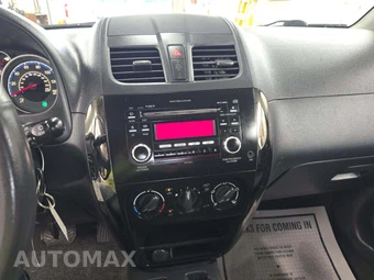 2013 Suzuki SX4 Crossover Hatchback – miniatura 10