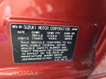 2013 Suzuki SX4 Crossover Hatchback – miniatura 5