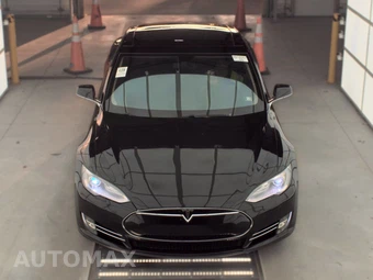 2013 Tesla Model S – miniatura 2