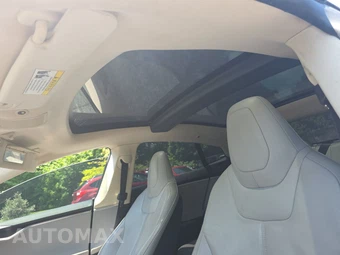 2013 Tesla Model S – miniatura 17