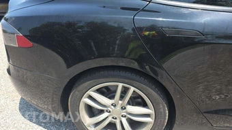 2013 Tesla Model S – miniatura 22