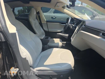 2013 Tesla Model S – miniatura 8