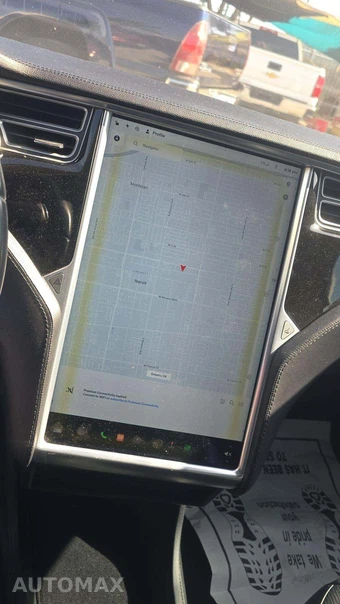 2013 Tesla Model S – miniatura 17
