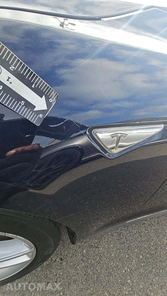 2013 Tesla Model S – miniatura 24