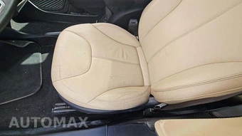 2013 Tesla Model S – miniatura 29