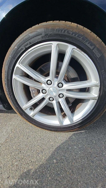 2013 Tesla Model S – miniatura 31