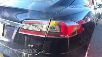 2013 Tesla Model S – miniatura 32