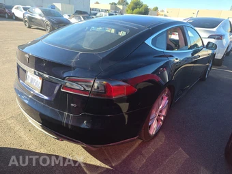 2013 Tesla Model S – miniatura 4
