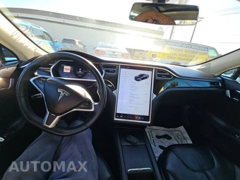 2013 Tesla Model S – miniatura 11