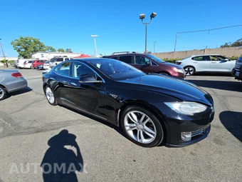 2013 Tesla Model S – miniatura 3