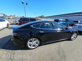2013 Tesla Model S – miniatura 4