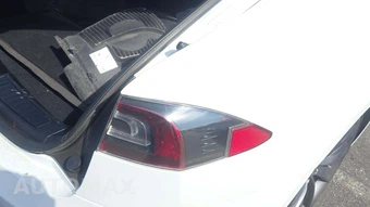2013 Tesla Model S Performance – miniatura 31