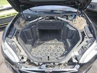 2013 Tesla Model S Performance – miniatura 27
