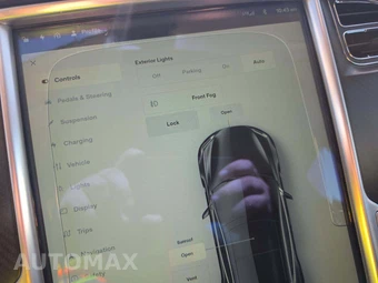 2013 Tesla Model S Performance – miniatura 18