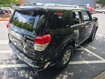 2013 Toyota 4Runner SR5 - miniatura 3