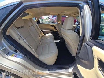 2013 Toyota Avalon Limited – miniatura 16