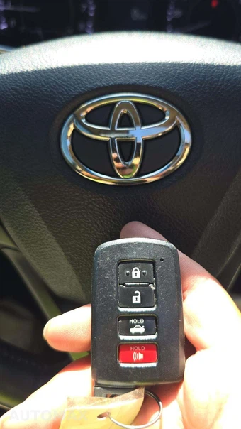 2013 Toyota Avalon Limited – miniatura 20