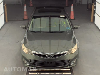 2013 Toyota Avalon Limited – miniatura 2