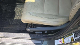 2013 Toyota Avalon Limited – miniatura 23