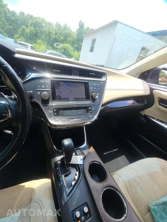 2013 Toyota Avalon Limited – miniatura 10
