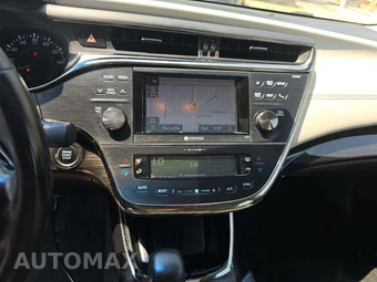 2013 Toyota Avalon Limited – miniatura 10